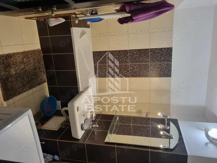 Apartament cu 2 camere, decomandat, centrala proprie, zona Girocului - 9