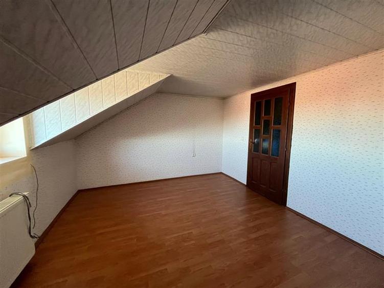 Lugoj,  Vila P+2E+M ,  656 Mp., Construiti, Posibilitate De Investitie, Zona 0 - 28