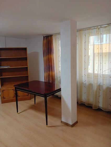 Inchiriez garsoniera - 1