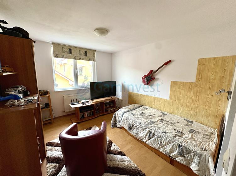 Casa de vanzare cu garaj in Santandrei, Bihor - 6