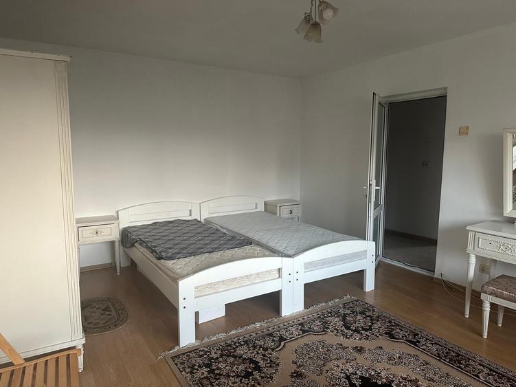 Lujerului- Dreptății - metrou -garsonieră 42 mp cu balcon închis, AC, mobilată - 5