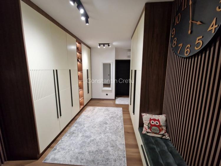 Apartament 3 camere, 82 mp, 2 terase, parcare si boxa, Frunzisului