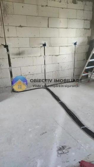 Casa + teren 2335 mp de vanzare comuna Bodesti - 9