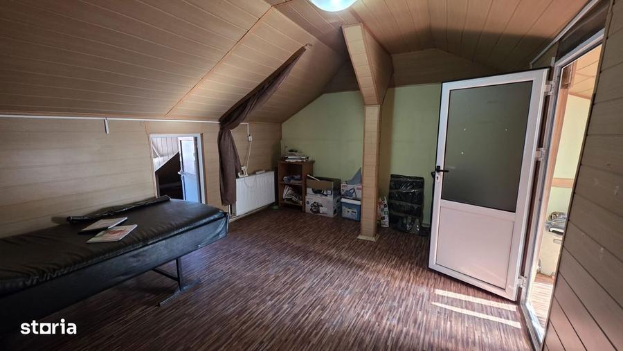 Se inchiriaza mansarda Bulevardul Poitiers / Bucium - 1