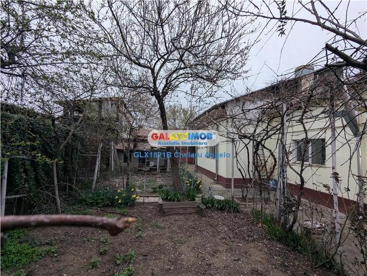 Rahova-Margeanului casa 100 mp, teren 315 mp,deschidere 13,5 ml,garaj - 9