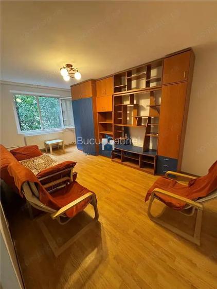 Apartament 3 Camere Decomandat Sos. Oltenitei-Panselelor Apartament 3 Camere Decomandat Sos. Oltenitei-Panselelor