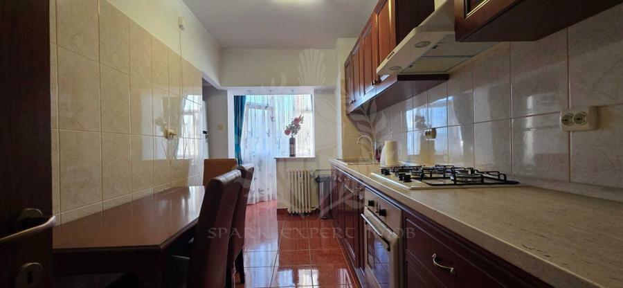 //3 CAMERE// ULTRACENTRAL// - 3