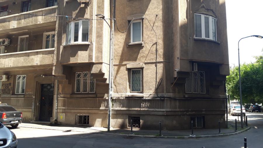 Unirii, 4 camere, 92 mp, 1/4, 150000 Euro - 2