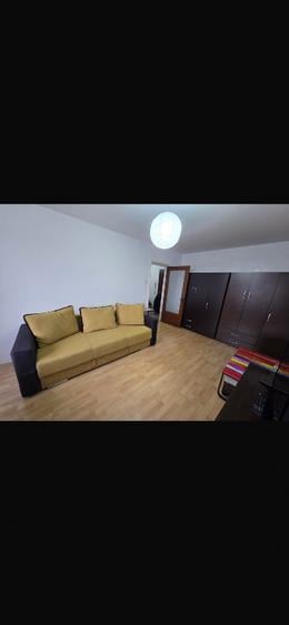 Proprietar, apartament 2 camere, metrou Crangasi  - 1