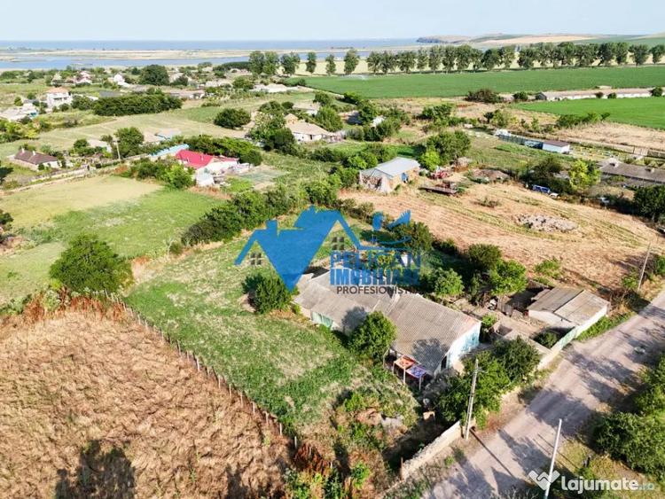 Casa cu teren in Salcioara (Jurilovca) - 2600mp - 5