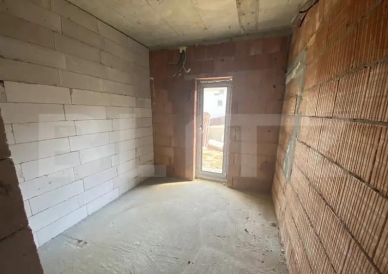 Apartament cu 3 camere, 40 mp, decomandat, zona Porolissum - 8