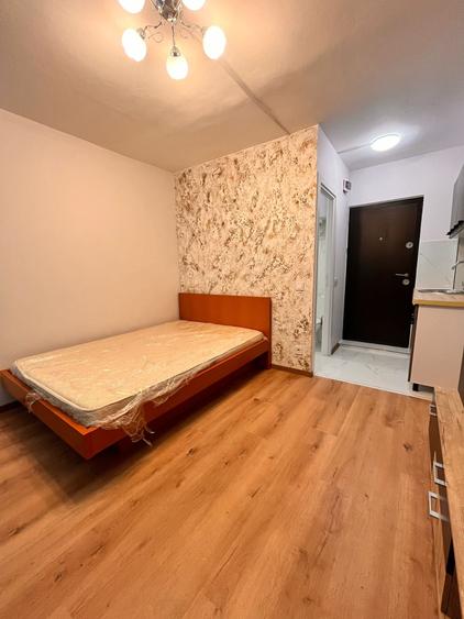 Cameră de cămin cu baie proprie,etaj 2 - 1