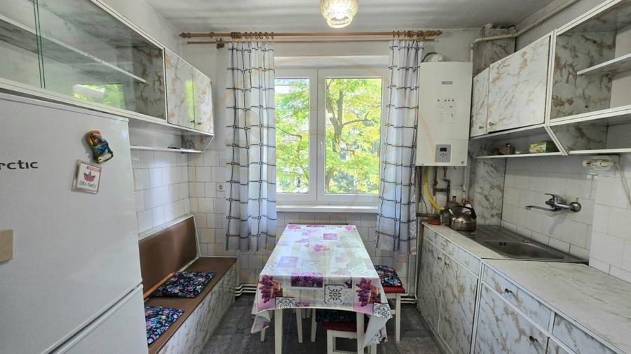 De vanzare apartament 2 camere Carpati 1 - 4