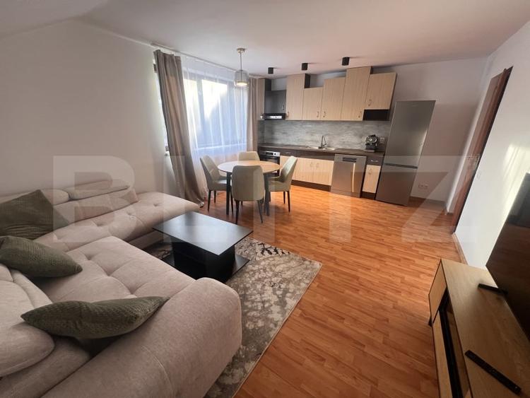 Apartament cu 2 camere semidecomandat, mobilat în Europa