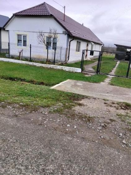 De vanzare casa in comuna Valea Vinului sat Sai - 5