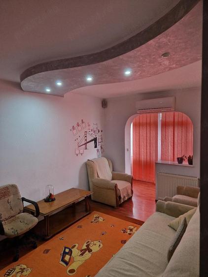 De Inchiriat ap 3 camere Ostroveni Valcea - 7