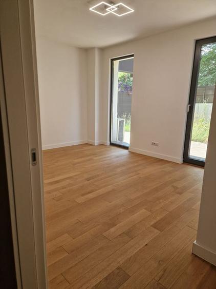 Piata Unirii Apart nou finisaje lux  131 mp plus curte 200 mp garaj - 1