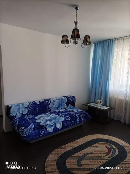 Apartament cu 2 camere semidecomandat în Gorjului