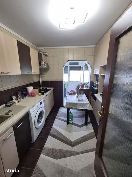 Apartament cu 2 camere decomandat zona Nicolina Catedrala Catolica - 8