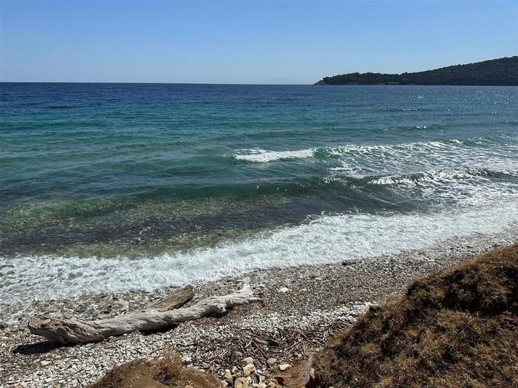 Teren intravilan pe insula Thassos, aproape de plaja salbatica - 14