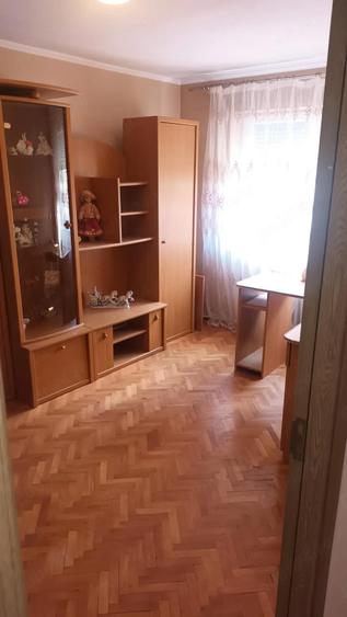 Inchiriez apartament 2camere - 5