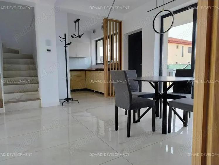 Casa tip triplex cu gradina privata si 2 locuri de parcare incluse - 2