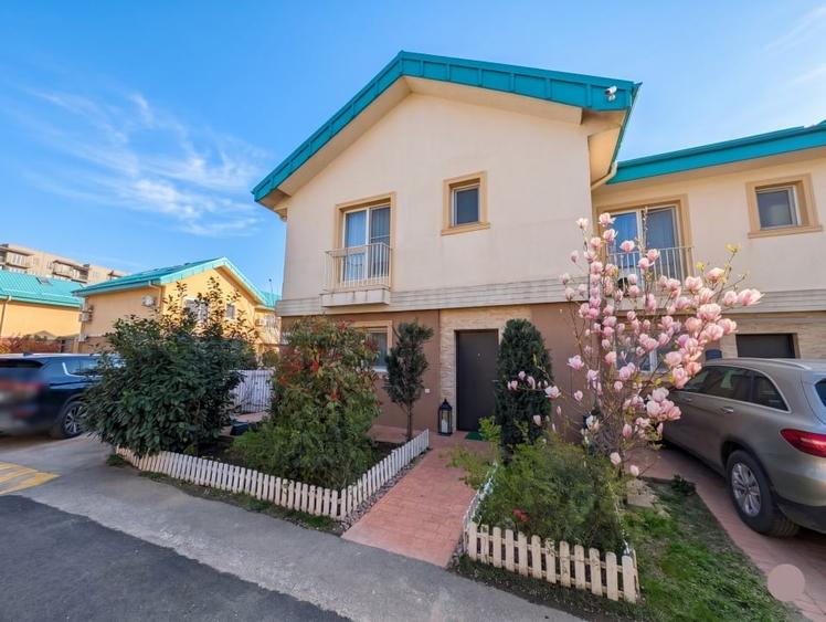 Casă individuală cu 4 camere cu Canalizare în Crețuleasca