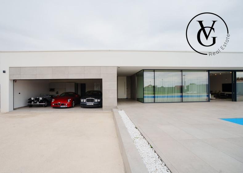 Proprietate exclusivista in Izvorani | Design minimalist - 2