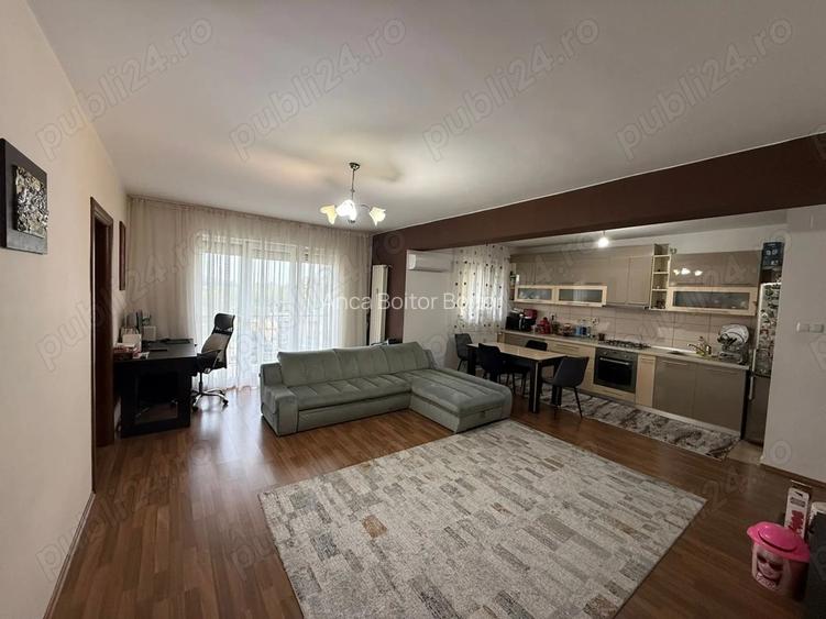 Apartament, 3 camere, Nufarul, Piata Nucetului Apartament, 3 camere, Nufarul, Piata Nucetului
