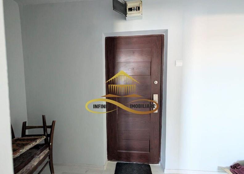 Apartament 3 camere, etaj intermediar, zona Narcisa - 12