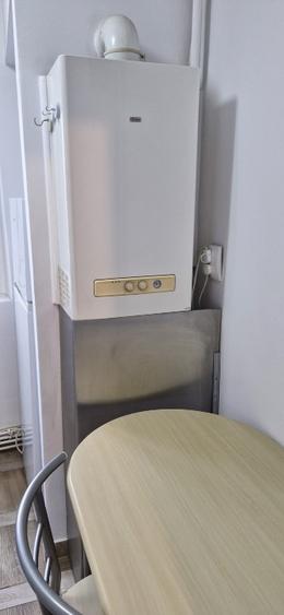 Garsoniera zona Piata Titan - 7