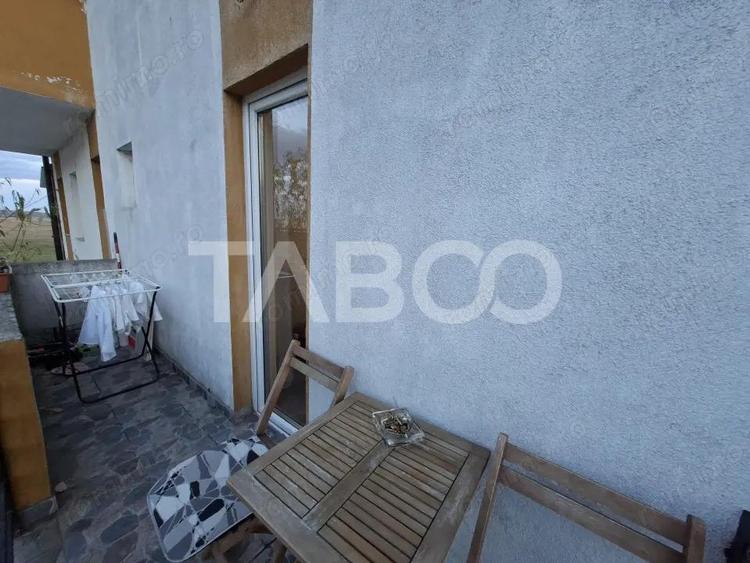 Apartament de vanzare 2 camere cu balcon etajul 1 - 10