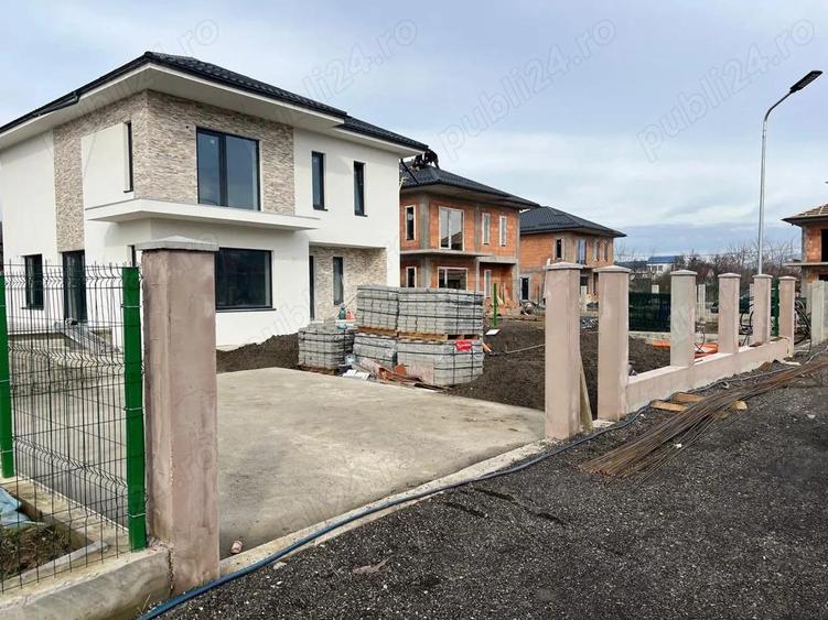 Casa noua pe strada visina aproape de piata centrala - 3