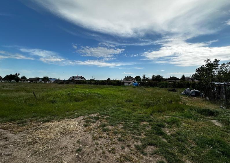 Teren intravilan 500mp Valu lui Traian - 1