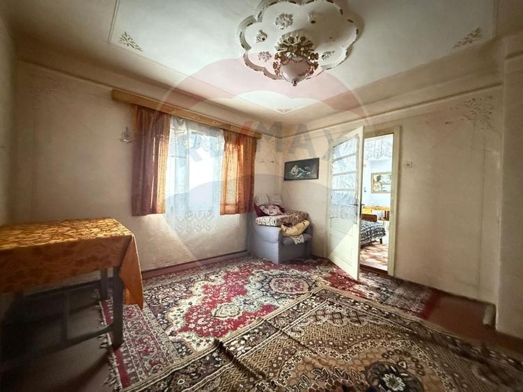 Casă cu Teren de Vânzare în Gura Humorului – strada Pajiștei - 6