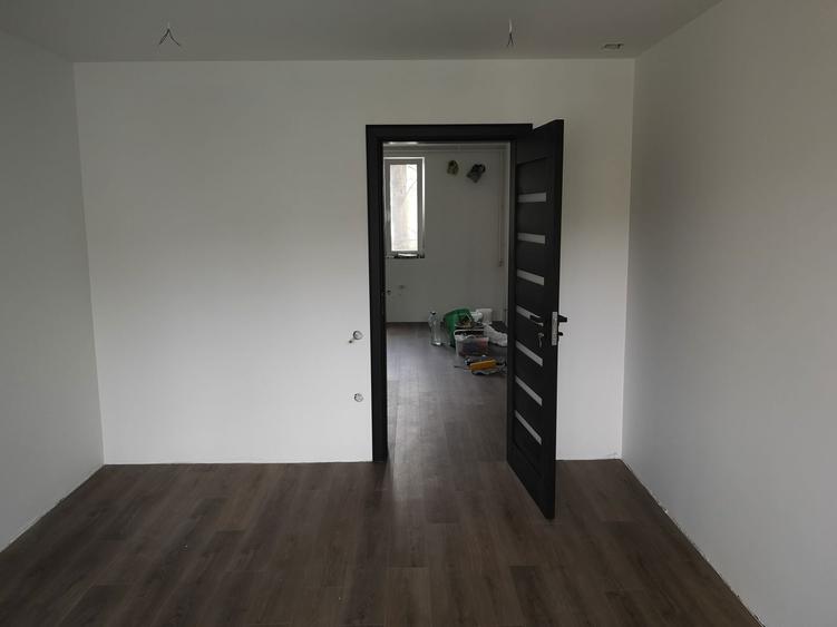 Vand apartament 3 camere 70 mp - 2