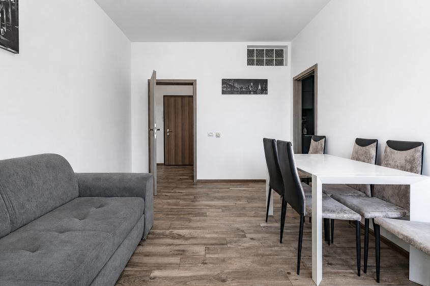Apartament cu 3 camere decomandat în Ultracentral