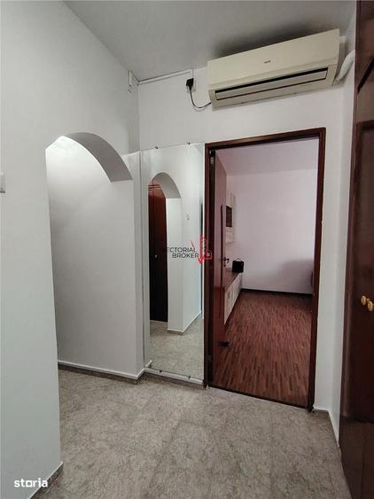 Apartament cu 2 camere decomandat în Basarabia