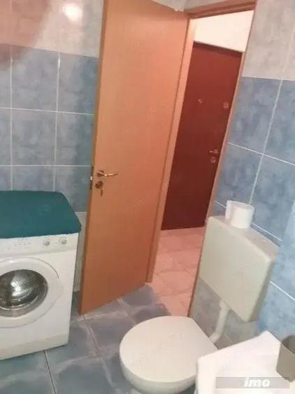 1 camera zona Steaua - 1