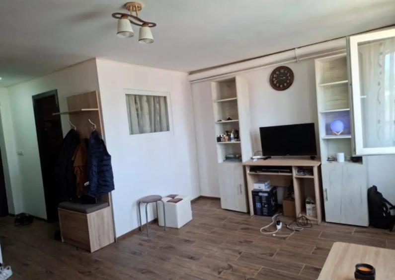 Vand garsoniera confort 1 Continental 5 min. de statie de autobuz - 5