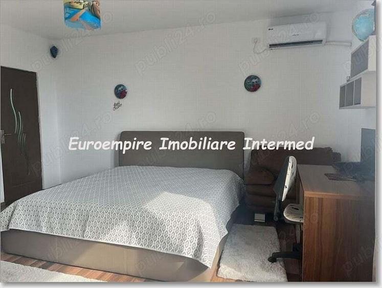 De inchiriat vila P+1E zona Kamsas - 12