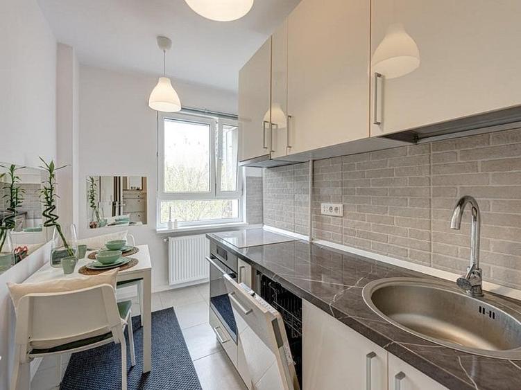 Apartament 2 camere decomandat lux,centrala proprie ,loc parcare - 7