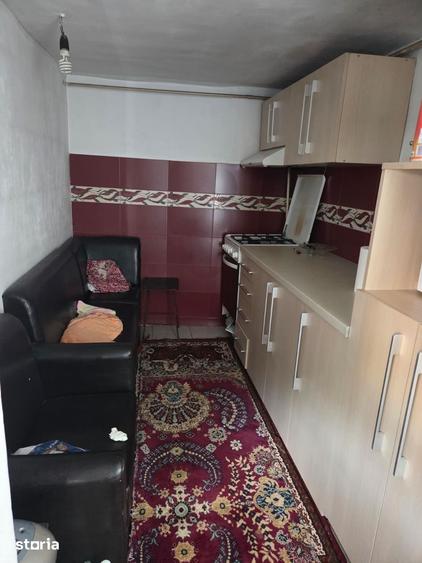 Casă cu 3 camere cu Teren 193 Mp în Străulești