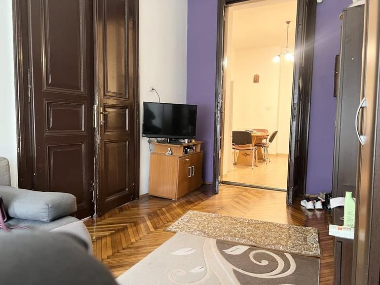 Apartament 4 camere, 120mp utili, cladire istorica, parter -   Central - 3