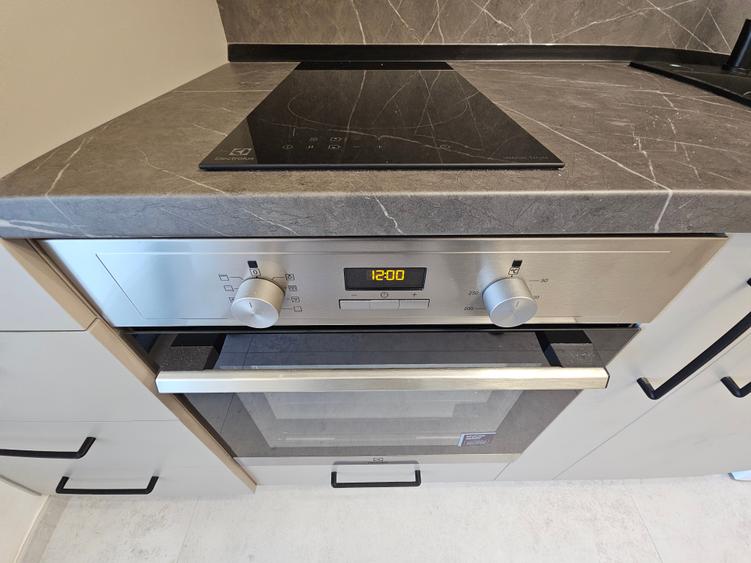 Apartament cu 3 Camere in Bloc Nou Curte Interioară Garaj Str Primăverii Stadion - 31