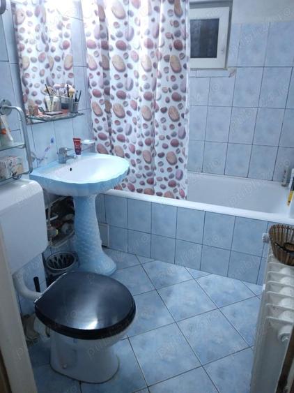 Particular,apartament fara risc seismic,spatios,geam la baie,mobilat,spatii depozitare,metrou 10 min - 9