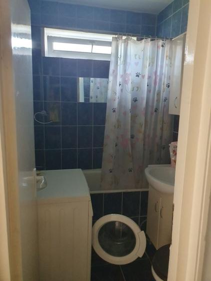 Apartament cu 4 camere semidecomandat în Săsar