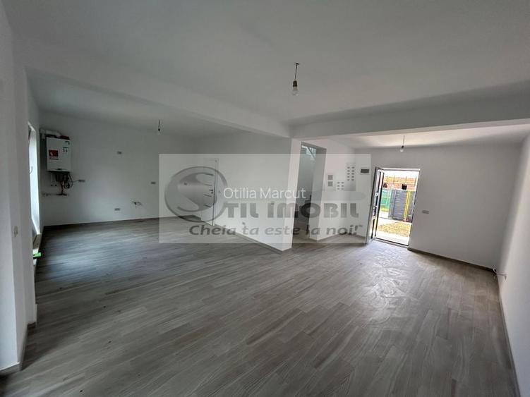Casă cu 4 camere în Valea Lupului Casă cu 4 camere în Valea Lupului