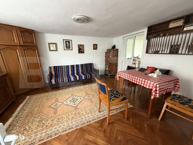 Casă cu 4 camere cu Teren 500 Mp în Central