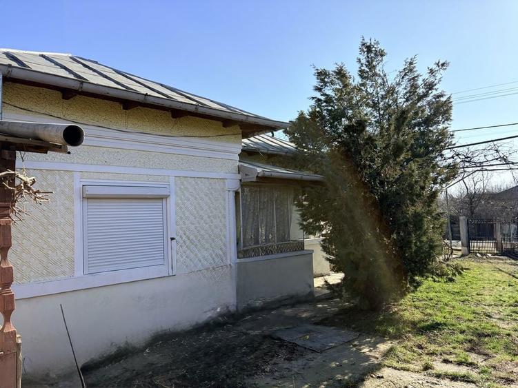 Casa de vanzare Filipestii de Targ - 207mp, teren-2750mp, foisor - 4
